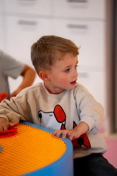 Igra za lego stolom