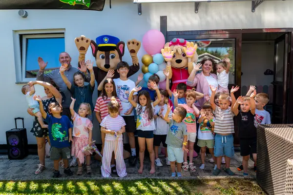 Zajednička fotografija s maskotama